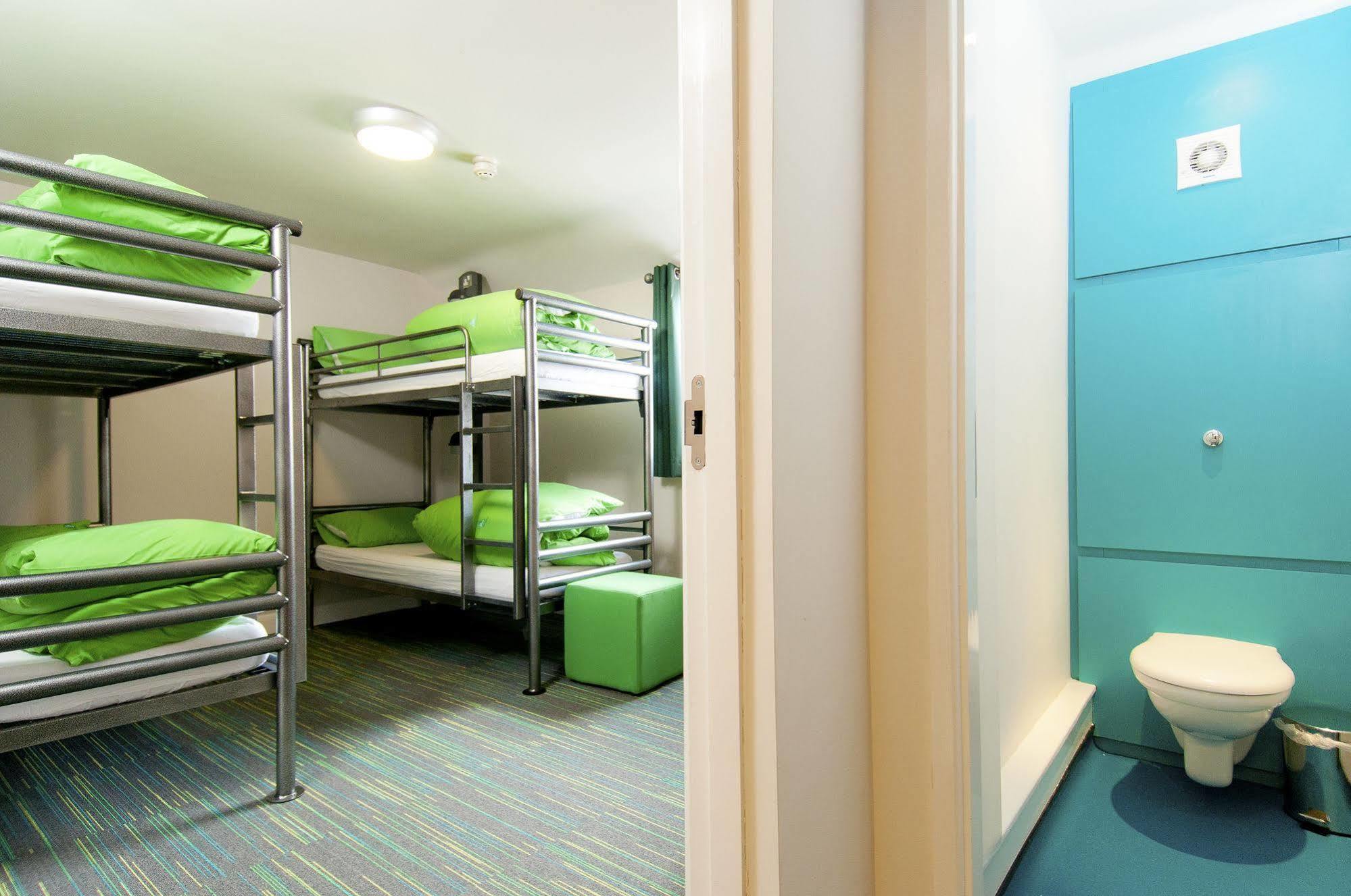 Yha * York